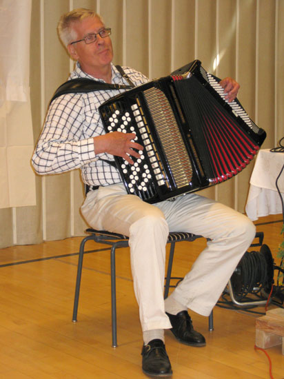 Alkumusiikkia Tapani Typpö